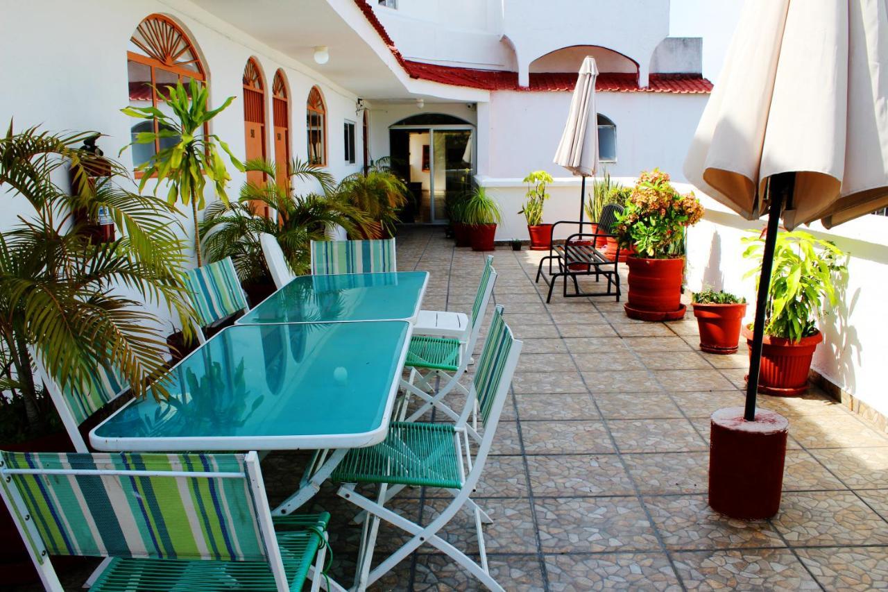 D'Cesar Hotel Acapulco Buitenkant foto